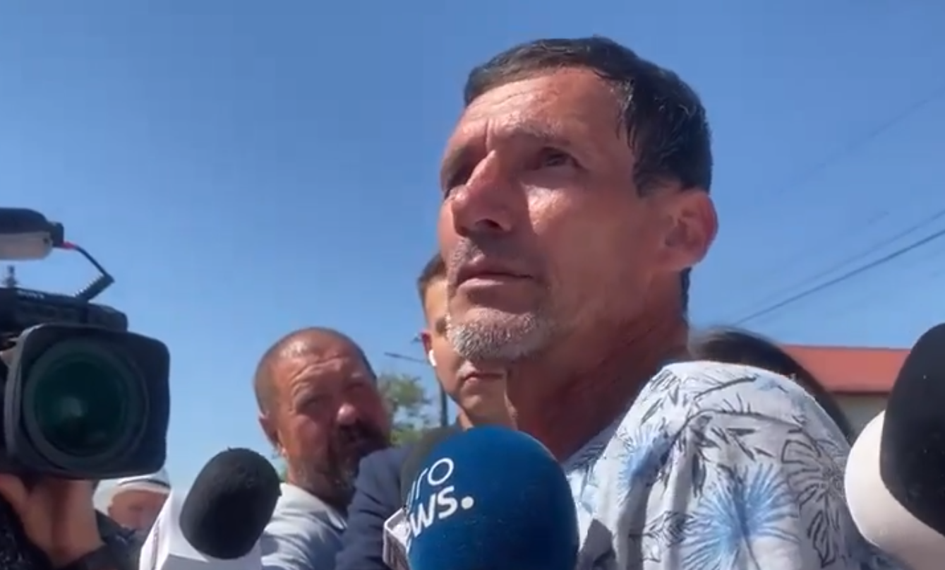 „Am găsit o cisternă în spatele curții, cabina a căzut pe un foișor”. Mărturia unui bărbat care locuia lângă stația GPL din Crevedia