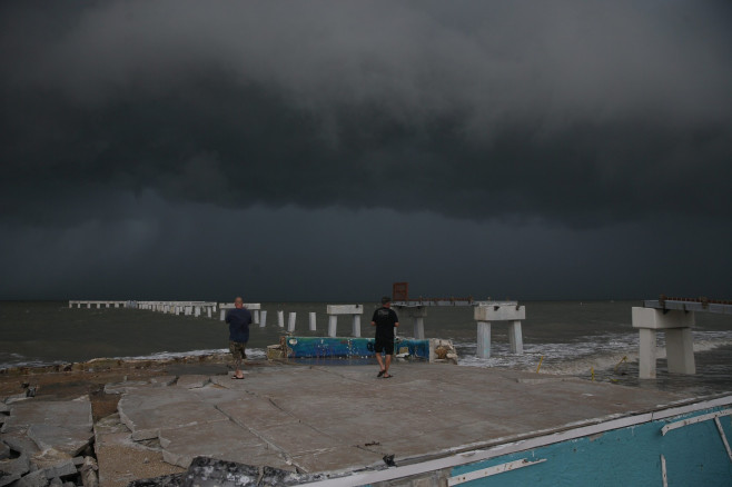 FL: Hurricane Idalia approaches Florida