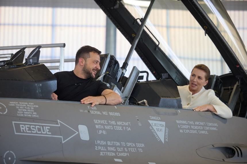 Primele avioane de vânătoare F-16 donate de Danemarca vor ajunge în Ucraina în jurul Anului Nou