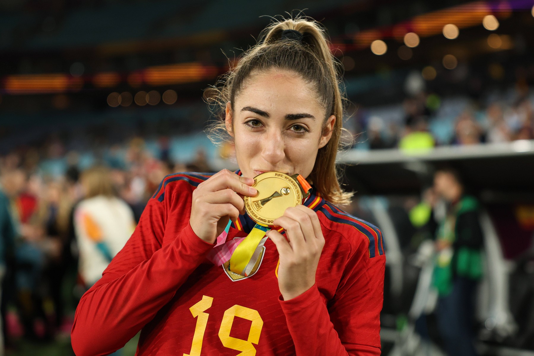 Căpitanul echipei Spaniei a primit vestea că tatăl ei a murit după victoria în finala Cupei Mondiale