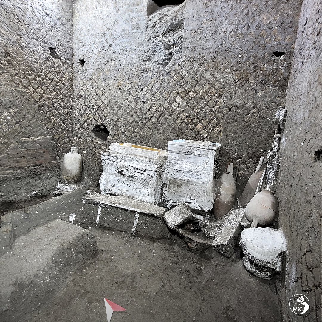 Un dormitor descoperit de arheologi într-o vilă romană de lângă Pompei arată cum trăiau sclavii în lumea antică