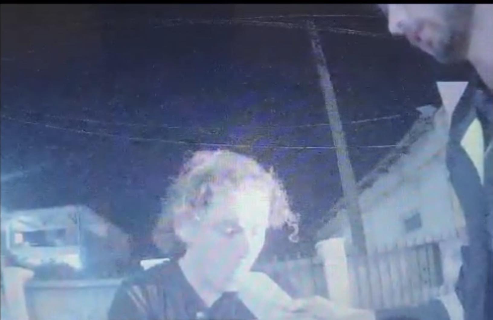 VIDEO Momentul în care șoferul drogat din 2 Mai este testat de poliție pentru consum de alcool, deși avea în mașină substanțe interzise