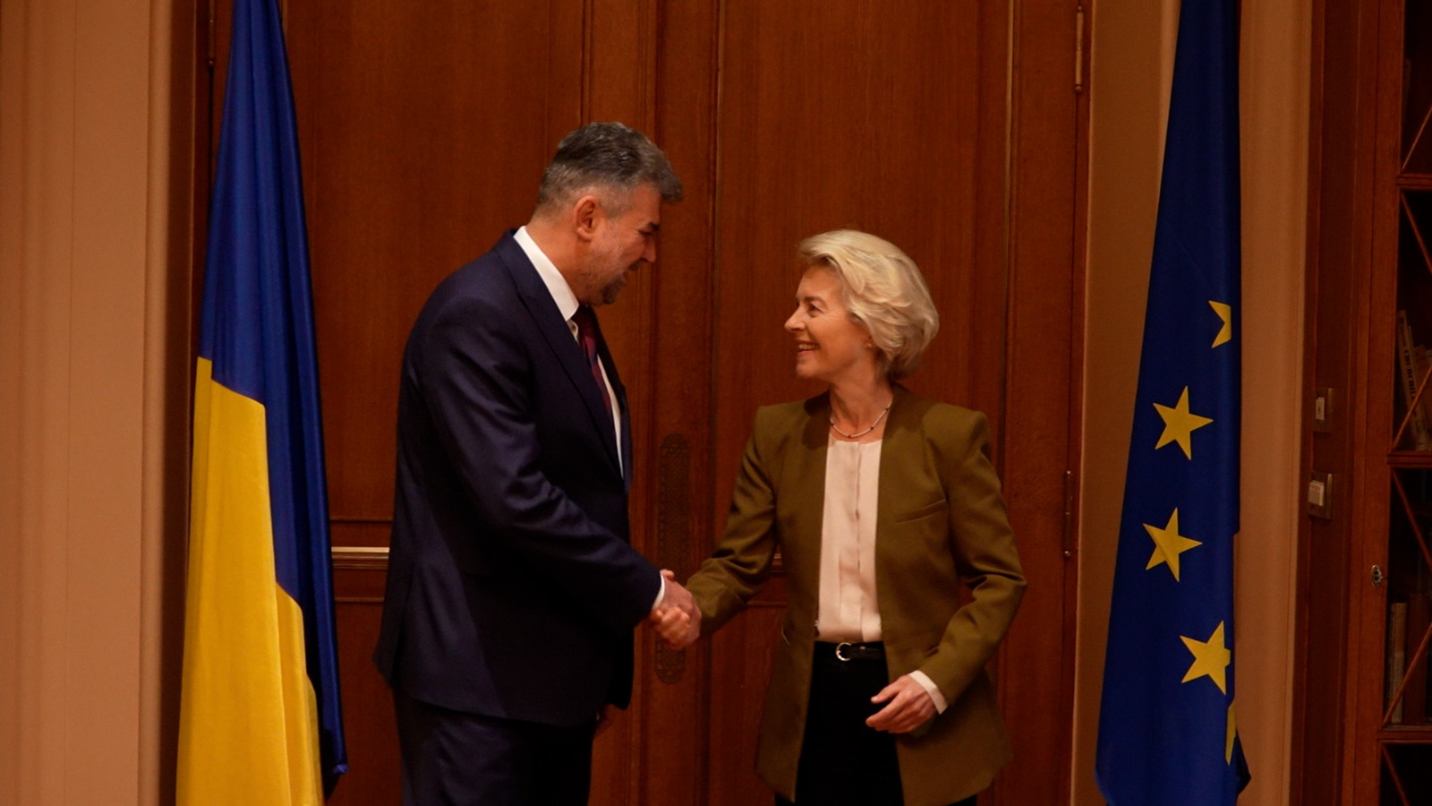 Ciolacu s-a întâlnit cu Ursula von der Leyen la Atena. Ce i-a spus premierul despre gaura din buget și întârzierile din PNRR