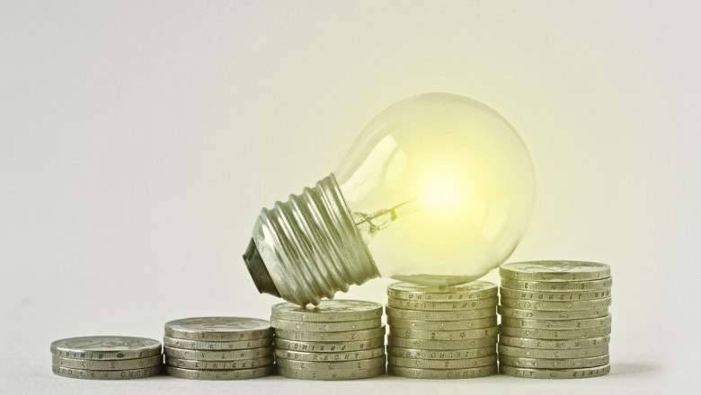 Companiile din energie reclamă că bugetul nu prevede nicio sursă de finanțare pentru schemele de sprijin pentru consumatori