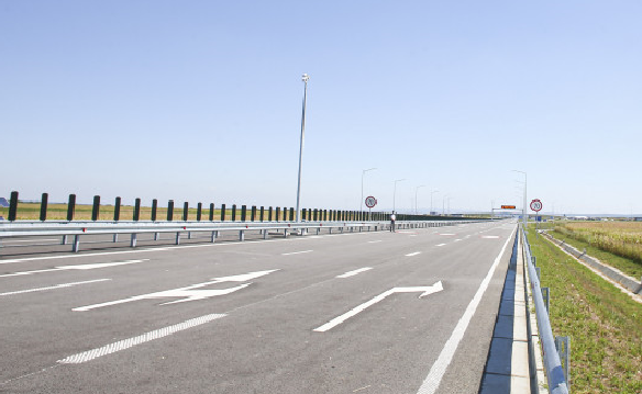 În septembrie se va da în circulaţie un lot din Autostrada Transilvania. „O să ajungem la acea mie de km de drum expres şi autostradă”