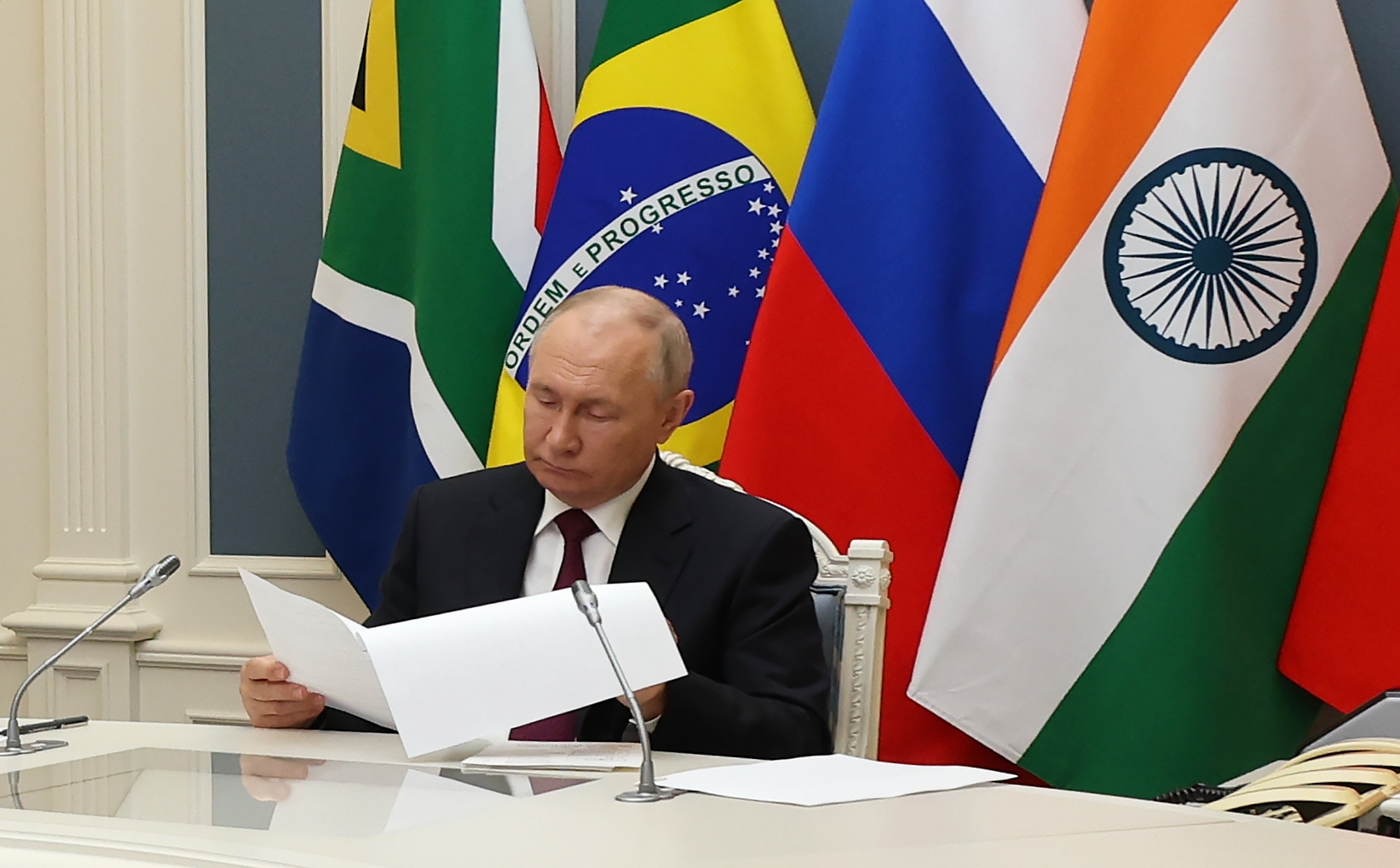 Putin spune că Occidentul a „dezlănțuit războiul în Ucraina”. Dictatorul rus a susținut un nou discurs la summit-ul BRICS