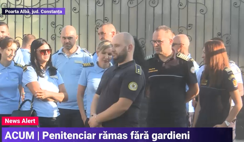 Deținuții de la Penitenciarul Poarta Albă sunt supravegheați de secretare. Polițiștii refuză să mai intre în tură