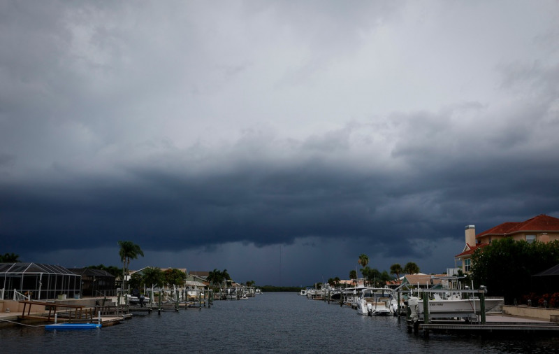 Hurricane Idalia 2023: Florida Braces