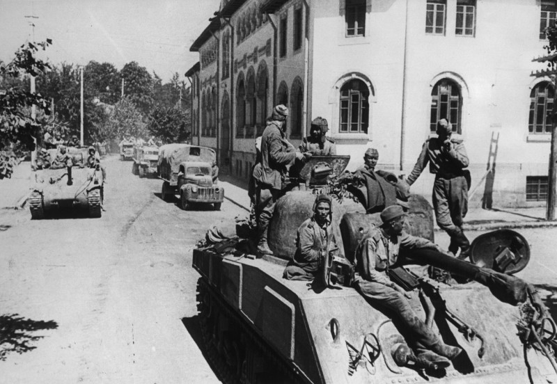 WWII / Romania / Soviet army in Jassy/1944