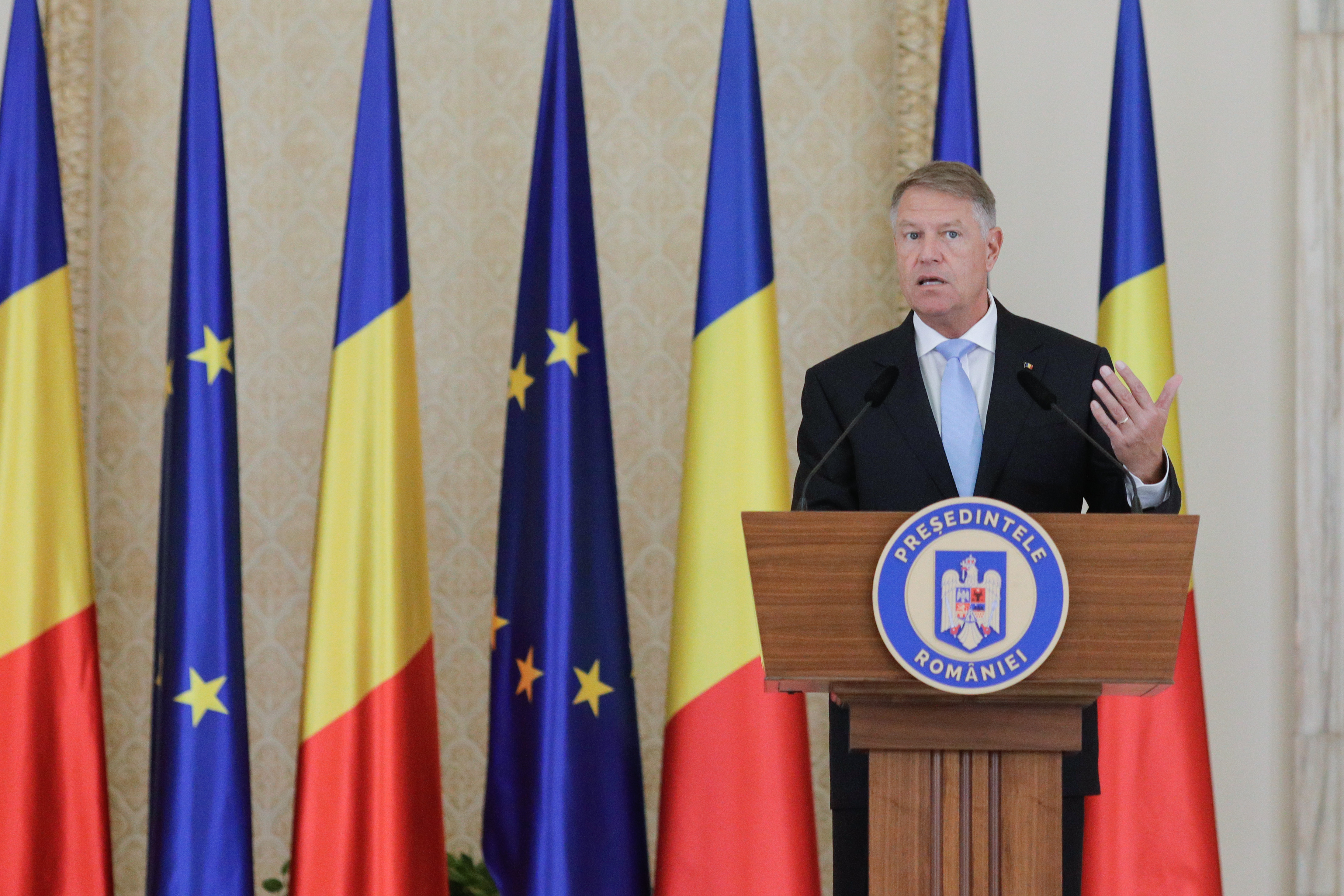 Mesajul președintelui Klaus Iohannis de Ziua Limbii Române: „un tezaur care ne unește și ne definește”