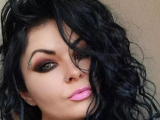 Una giovane donna moldava è morta in strane circostanze in Italia.  Il suo corpo seminudo è stato ritrovato su una spiaggia