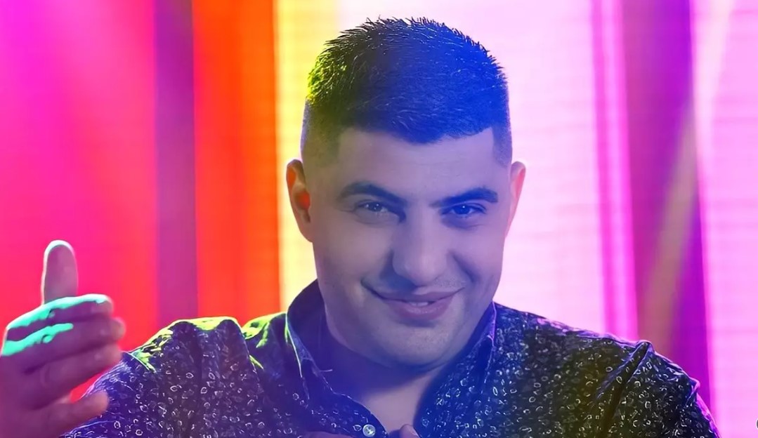 Fiul manelistului Nicolae Guță a fost prins drogat la volan. Polițiștii l-au găsit cu mașina în șant. Guță: „E ceva banal”