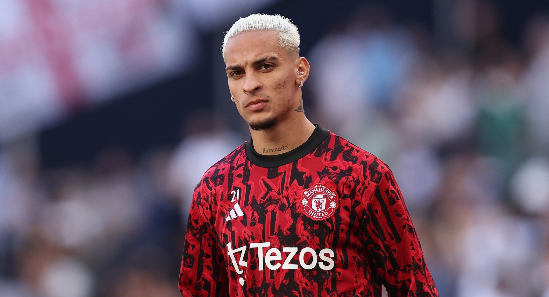 Antony (Manchester United) a fost exclus din lotul Braziliei. Fosta iubită îl acuză că a bătut-o și că i-a spart un implant de silicon