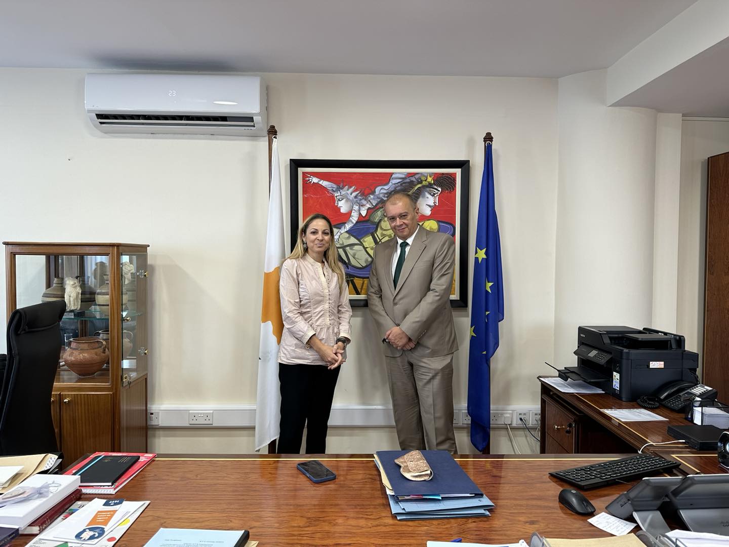 Ambasadorul României în Cipru a discutat cu ministrul Justiției despre extrădarea lui Beny Steinmetz