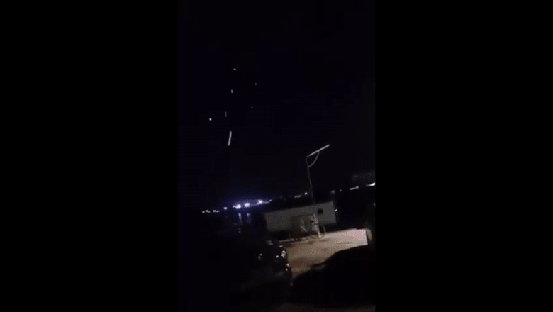 „Gata, cade! Ia uite, direct în siloz! Bă, ce suflu!” Reacția unor români care au filmat atacul cu drone rusești asupra portului Izmail