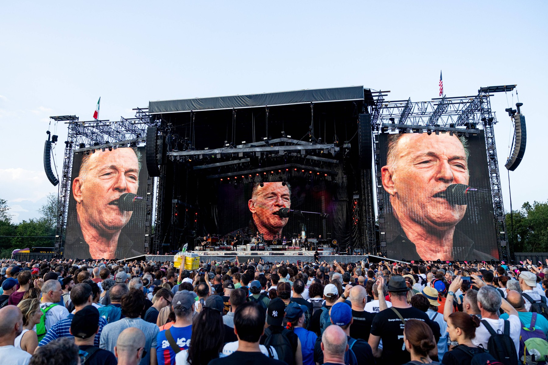 Bruce Springsteen și-a amânat concertele din septembrie din cauza unor „simptome de ulcer”