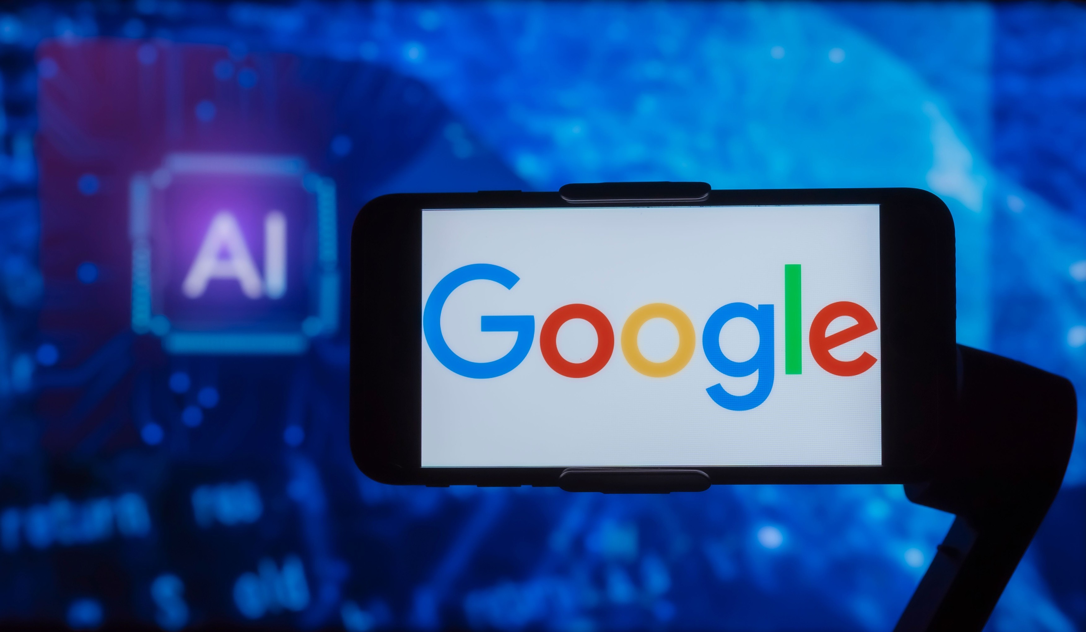 Reclamele politice trebuie să informeze dacă au fost create cu AI. De când intră în vigoare noile reguli Google