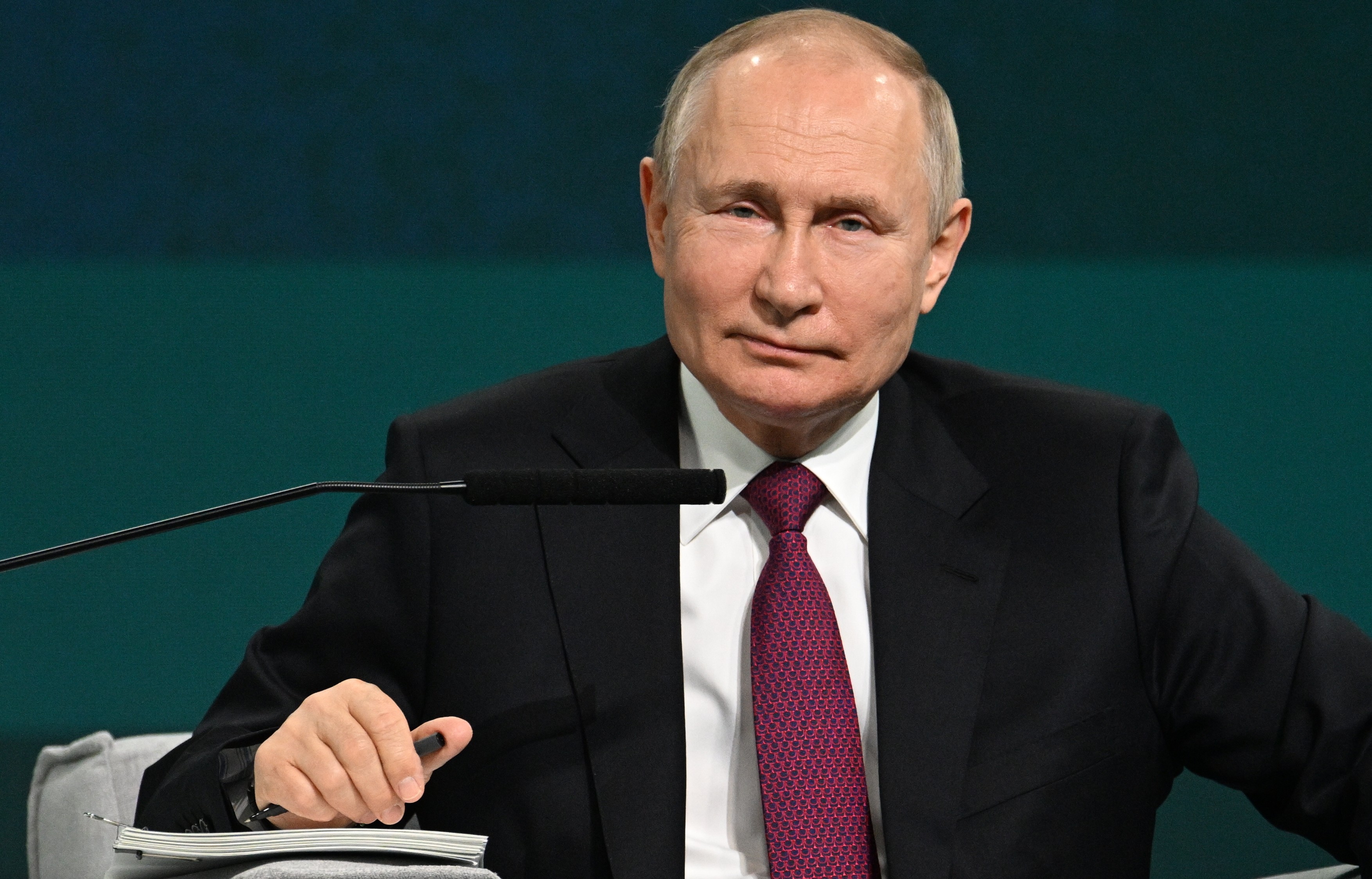Putin susține că poziţia Rusiei în Ucraina se îmbunătăţeşte: „Controfensiva Kievului e un eșec total”