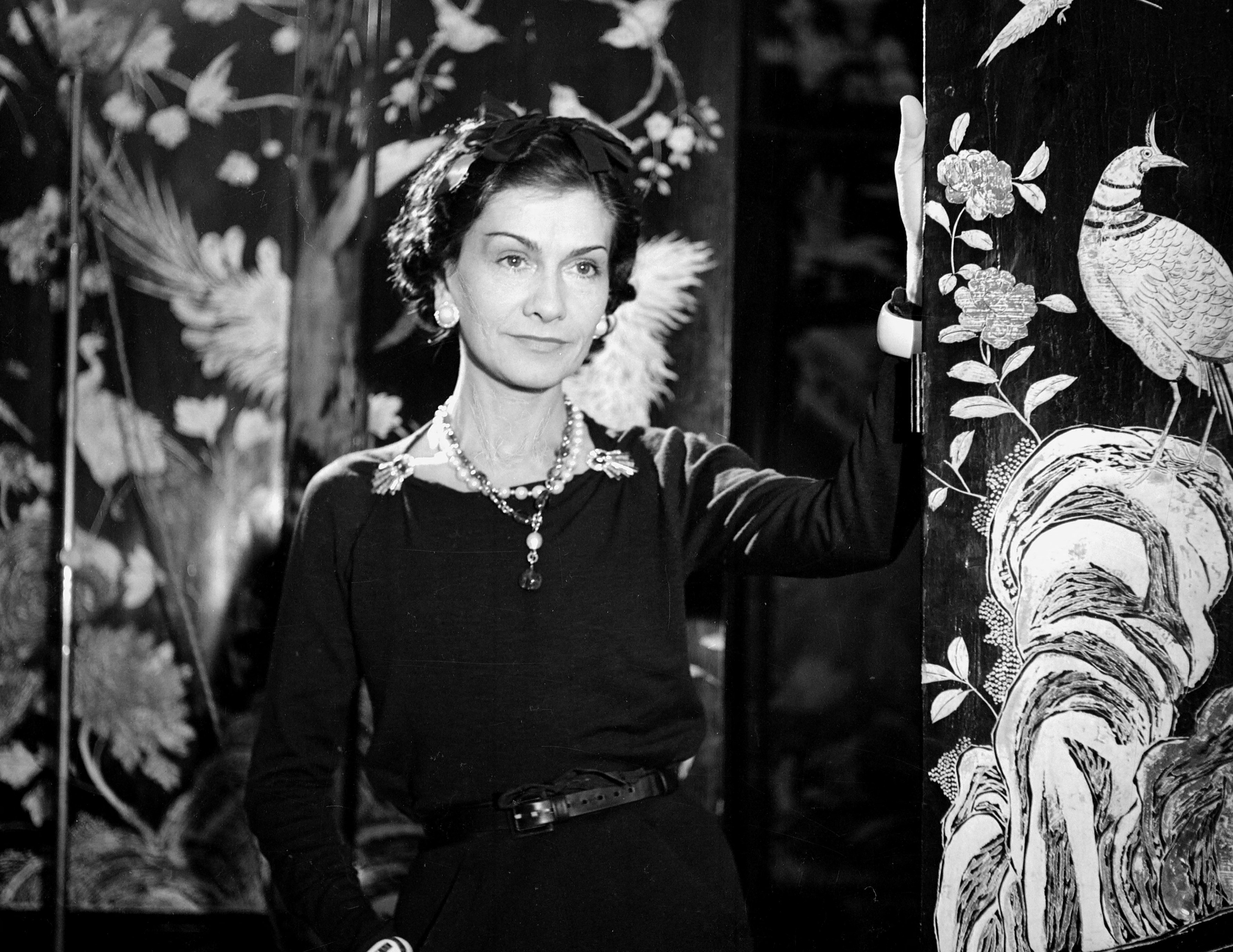 Povestea fascinantei Coco Chanel continuă să uimească. Documente inedite aduc noi informații despre viața acesteia