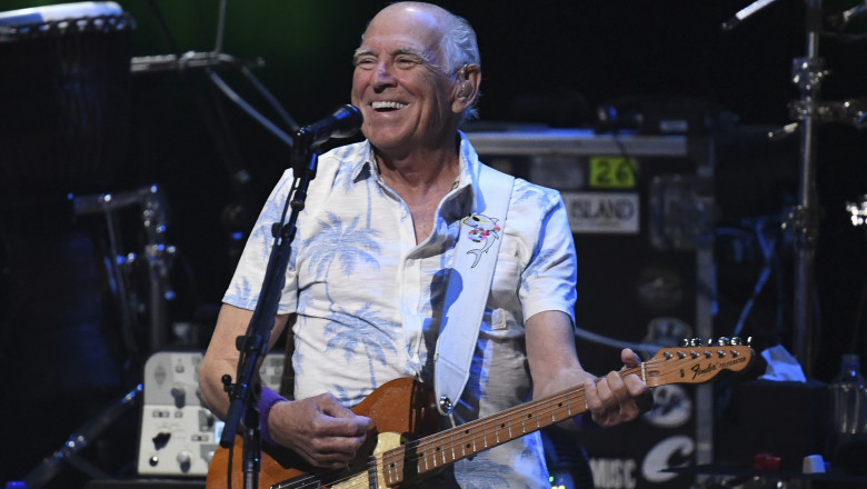 Jimmy Buffett &amp; The Coral Reefer Band: Second Wind Tour 2023 in concert at Hard Rock Live in Hollywood, Florida