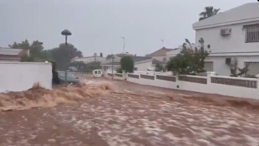 Ploi torențiale în Spania. În Madrid a fost emisă alertă roșie maximă, oamenii sunt sfătuiți să nu iasă din case