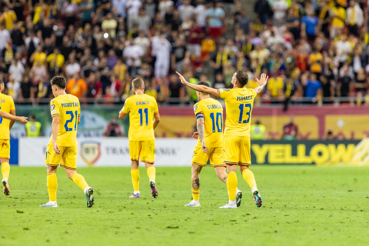Sondaj. Jumătate dintre români cred că performanța naționalei de fotbal este slabă și vor schimbarea lui Burleanu de la FRF