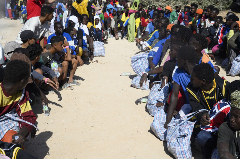 Nearly 7,000 irregular migrants arrive on Italy's Lampedusa island in last 48 hours