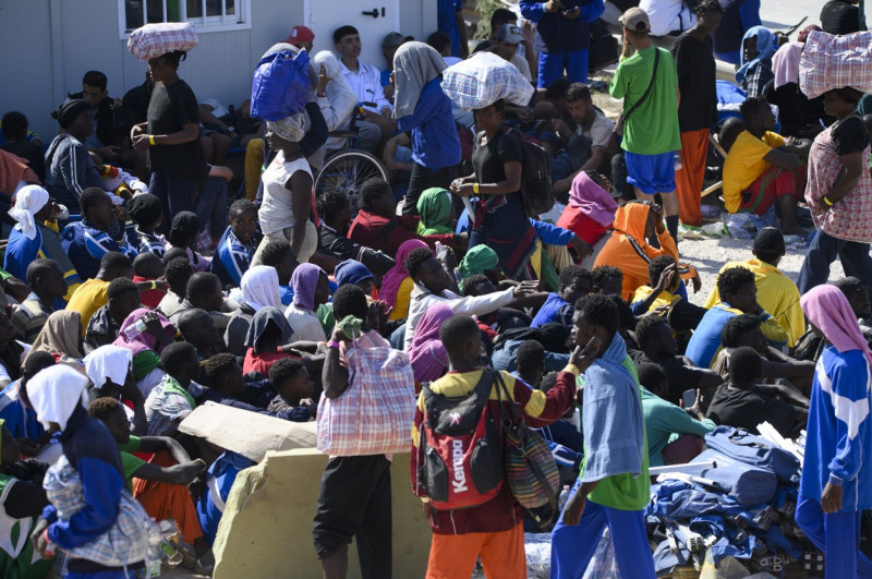 Nearly 7,000 irregular migrants arrive on Italy's Lampedusa island in last 48 hours