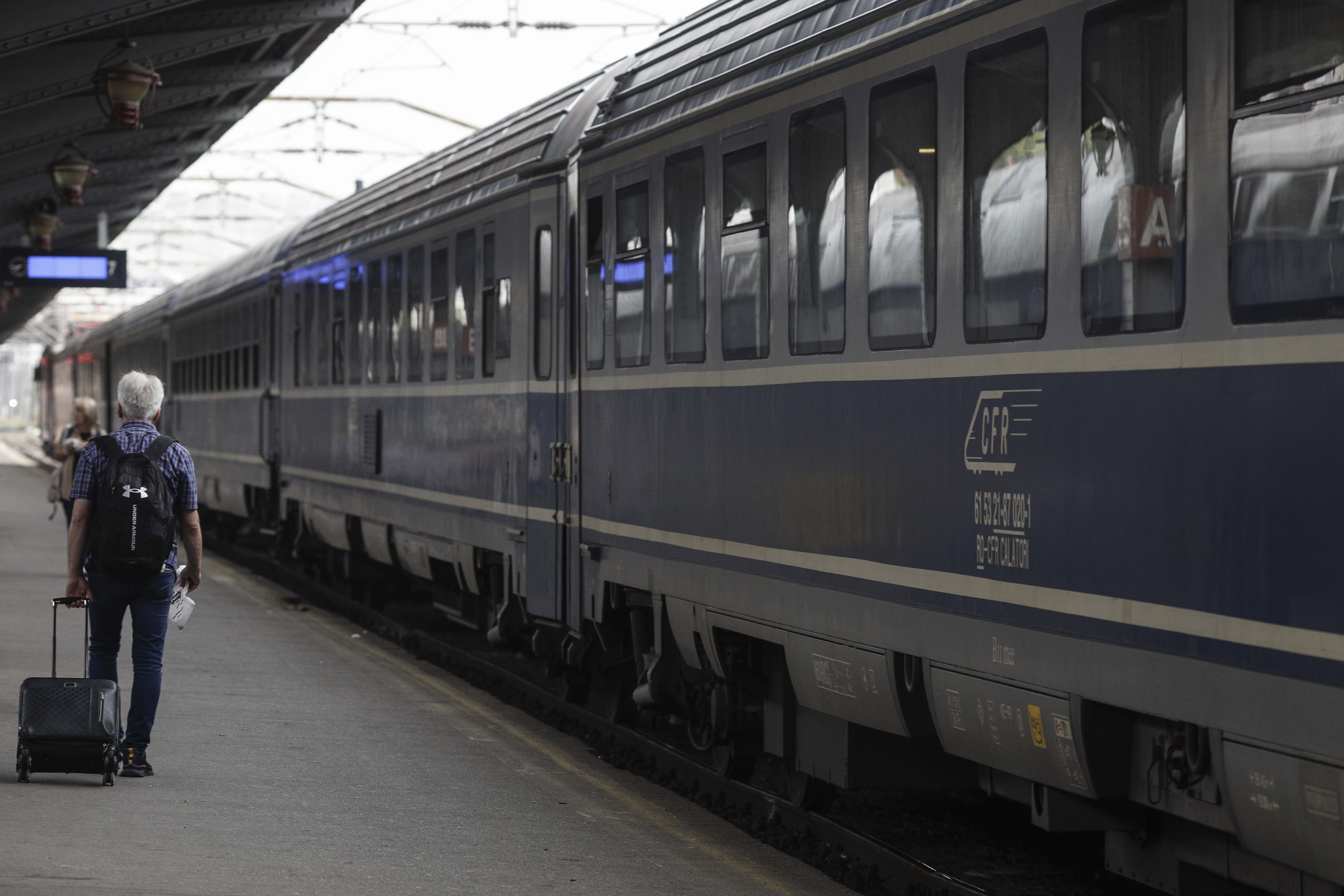 Sindicaliștii de la CFR Călători vorbesc de grevă generală. De la 1 iulie vor demara etapele premergătoare protestului. Ce-i poate opri