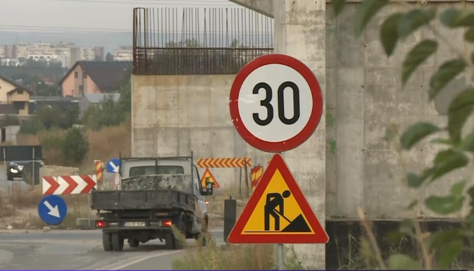 Lucrări reluate pe drumul expres Craiova-Pitești, noul constructor trebuie să predea primul tronson în 18 luni