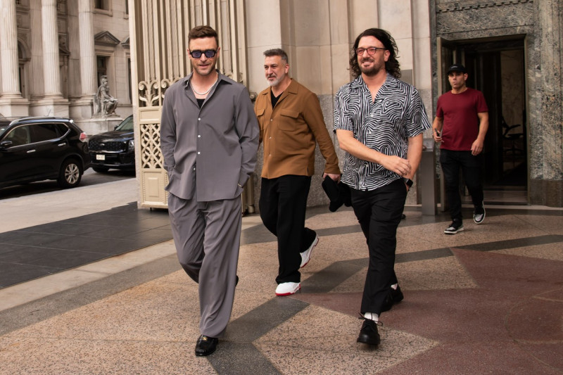EXCLUSIVE: Justin Timberlake And Members Of The Original NSYNC Exit Sony Building In New York