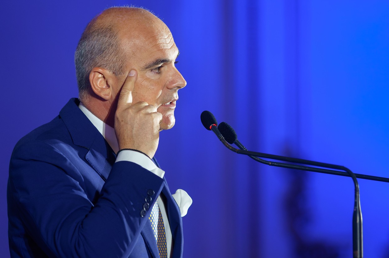 Rareș Bogdan: Ar trebui instituit MCV pentru Austria. Dacă strategia diplomatică nu mai are succes, trebuie pornit și pe o altă cale