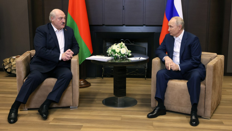 Vladimir Putin și Alexander Lukașenko.