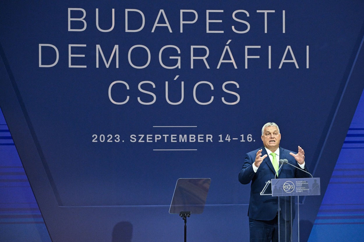 Viktor Orban promite mai mulți bani pentru familiile cu copii. Cei care nu au copii trebuie încurajați