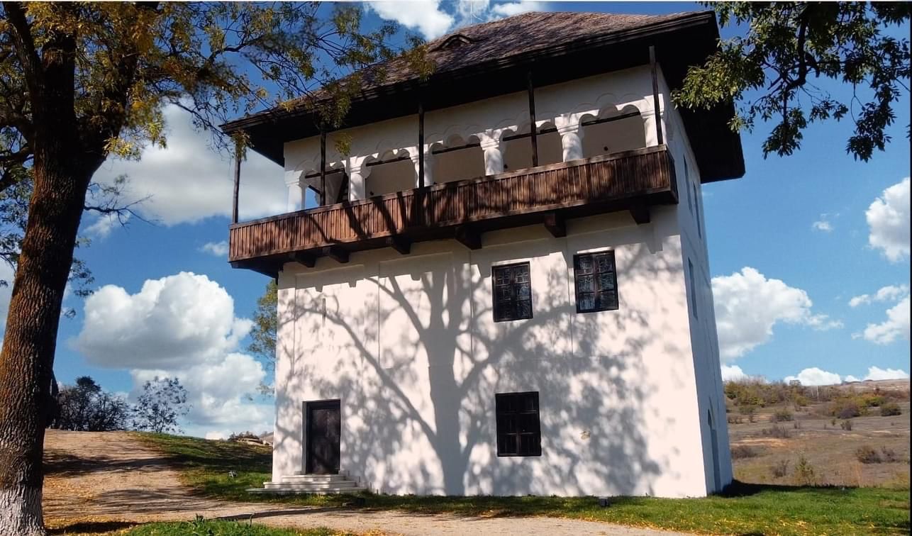Două monumente reprezentative pentru zona Olteniei au fost inaugurate vineri, după ce au fost restaurate