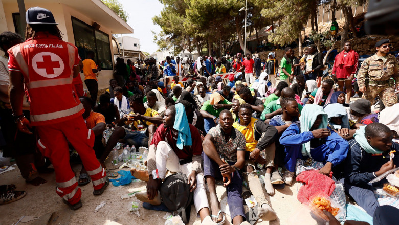 Imigranți africani în Lampedusa