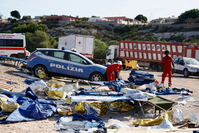 Lampedusa, Dismantling of the Settlement Outside the Camp for the Transfer of Migrants to the Port, Rome, Italy - 15 Sep 2023