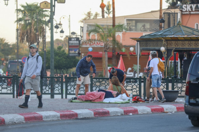 Un violent séisme au Maroc fait plus de 820 morts