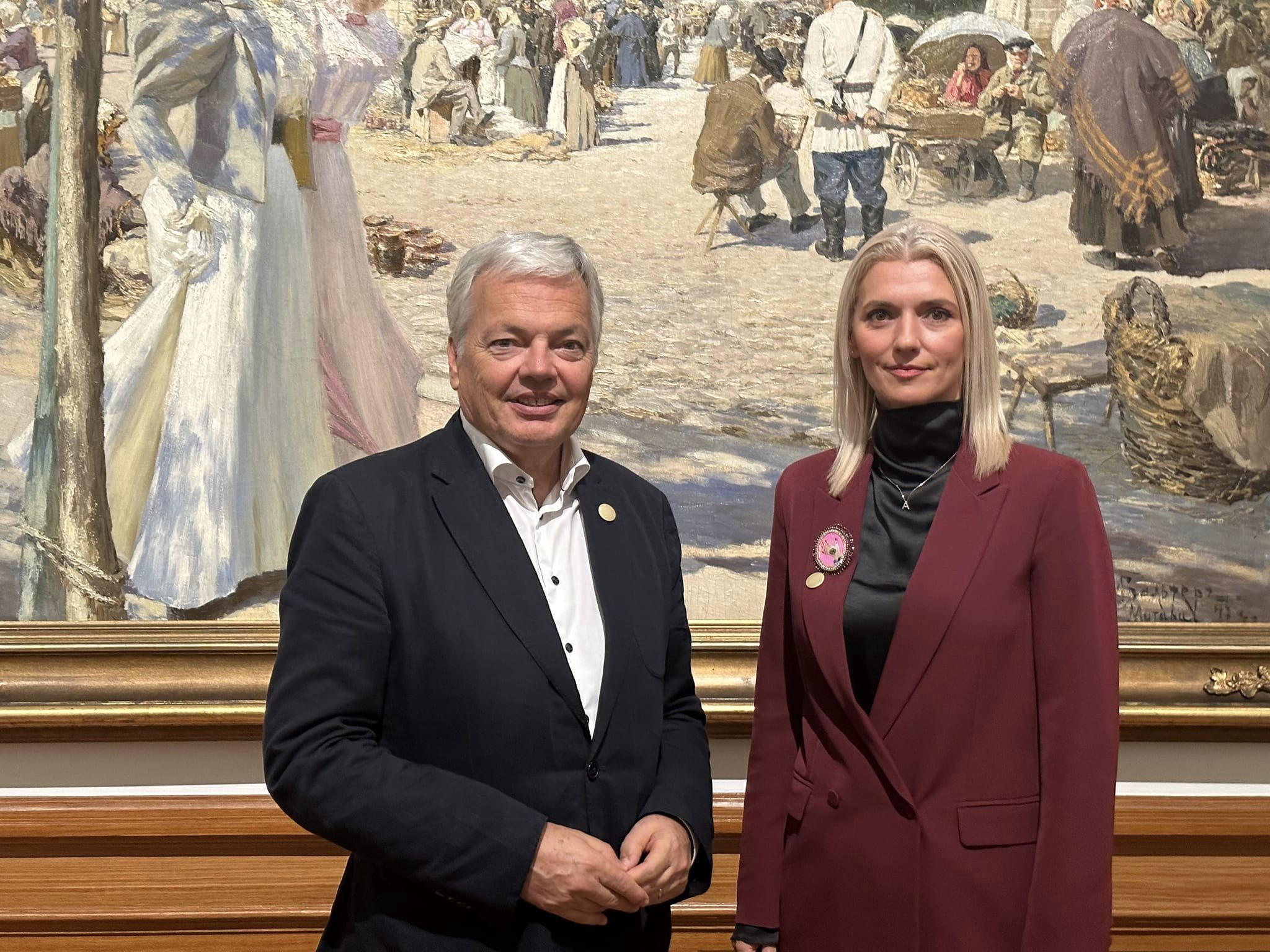 Gorghiu a discutat despre pensiile speciale cu comisarul european pentru justiție. „Vom găsi curând o soluţie de echilibru”