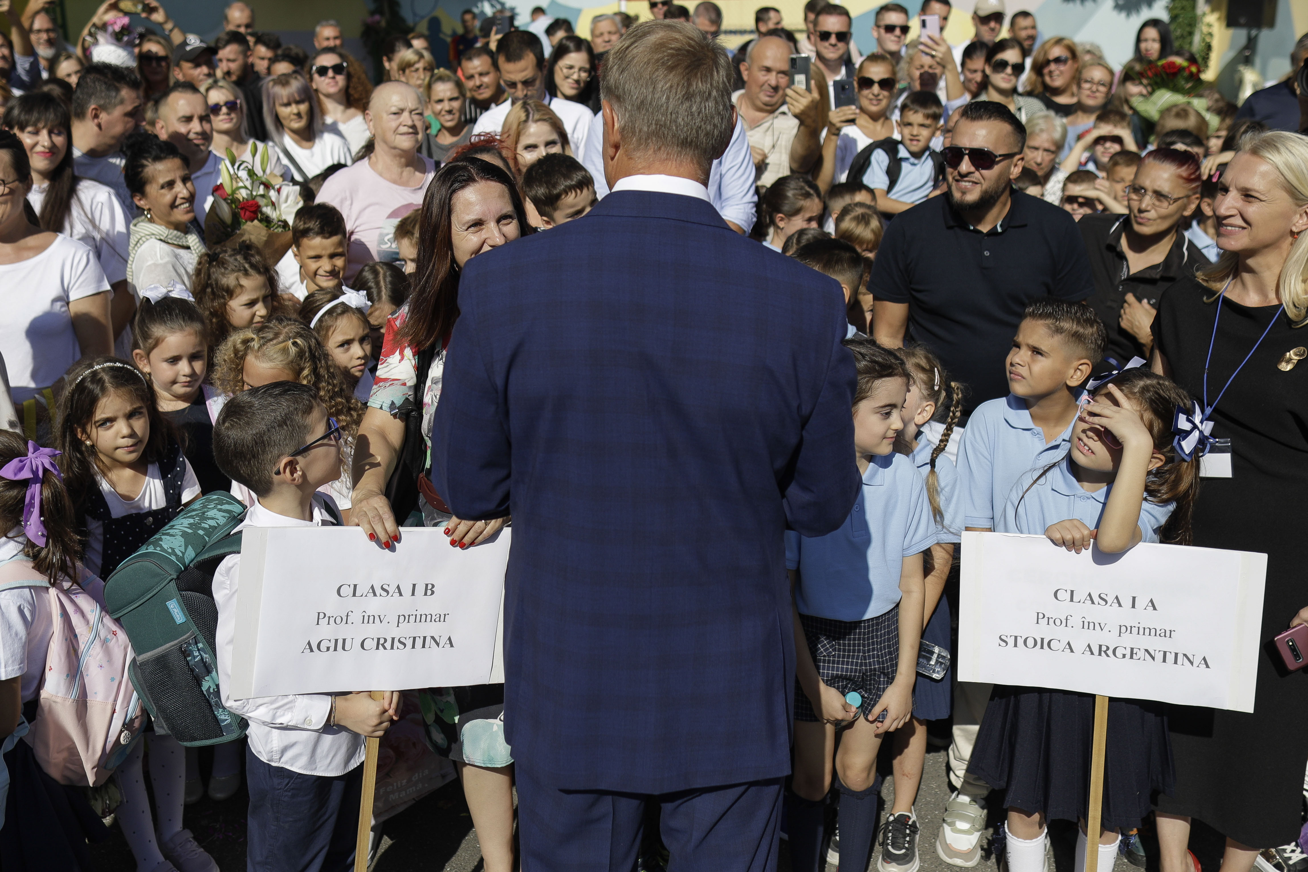 Toate promisiunile politicienilor făcute elevilor la deschiderile de an școlar din ultimii 10 ani
