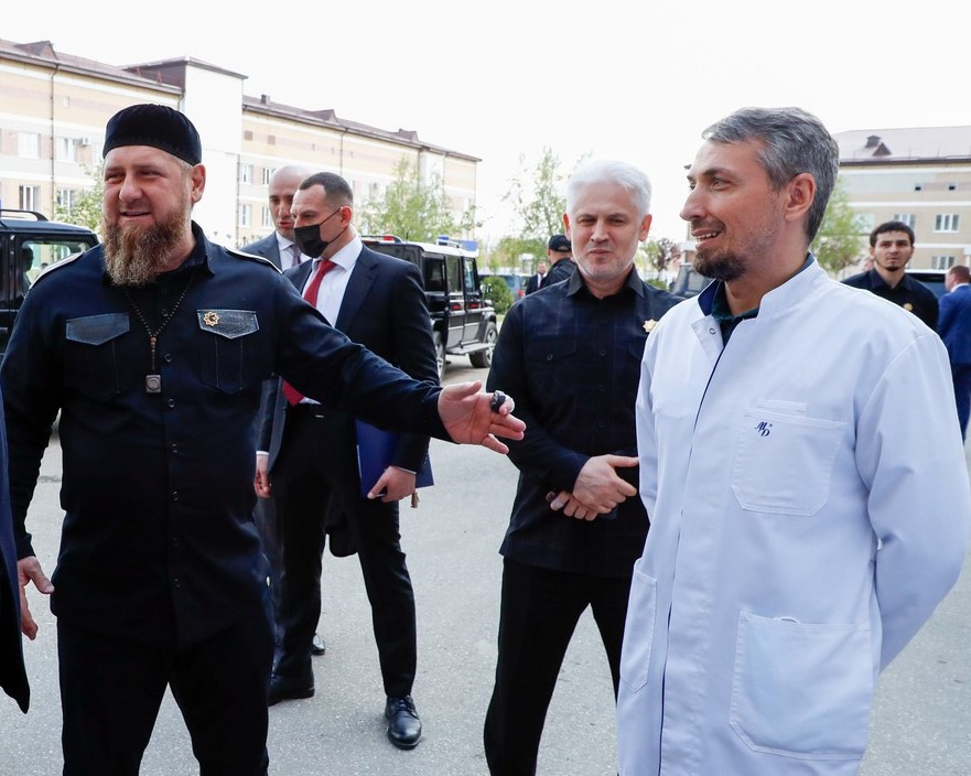 Ramzan Kadîrov și-ar fi îngropat de viu medicul personal pe care îl suspecta că îl otrăvește