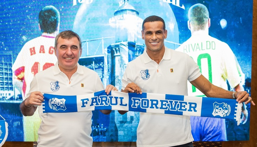 Fostul mare fotbalist brazilian Rivaldo a devenit acţionar la Farul Constanţa