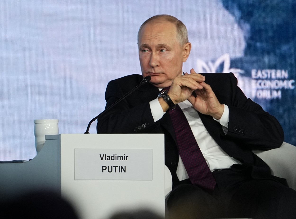 Ipocrizia lui Putin: Ucraina să anuleze decretul care exclude negocierile cu Rusia, dacă e pregătită de discuții de pace