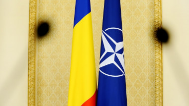 steagurile româniei și NATO