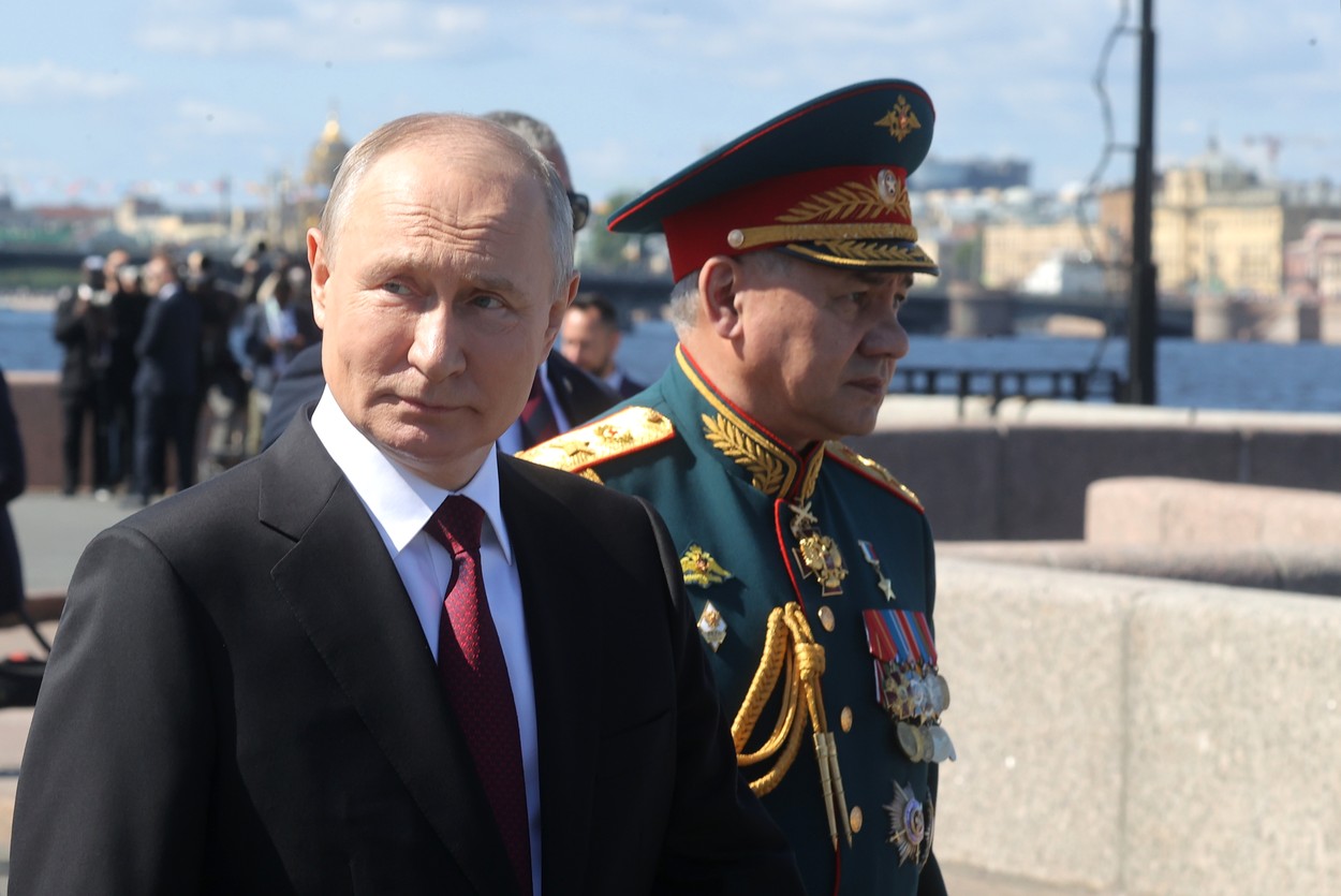 Putin i-a dat termen lui Șoigu să oprească până în octombrie contraofensiva Ucrainei. Rușii au bombardat din nou Odesa