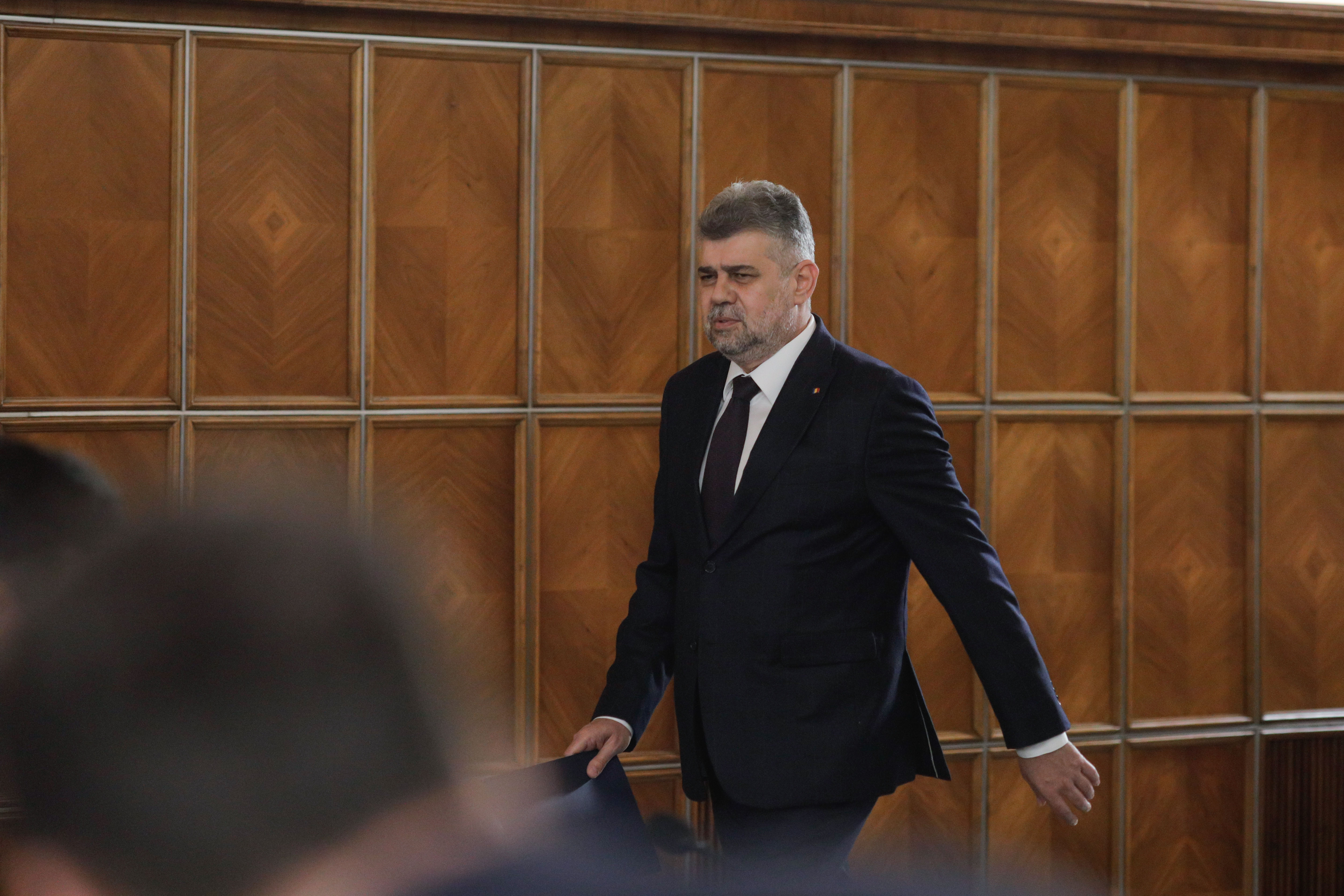 Forma finală a proiectului fiscal: impozite speciale pentru persoanele cu mașini și case scumpe și accize noi pentru tutun
