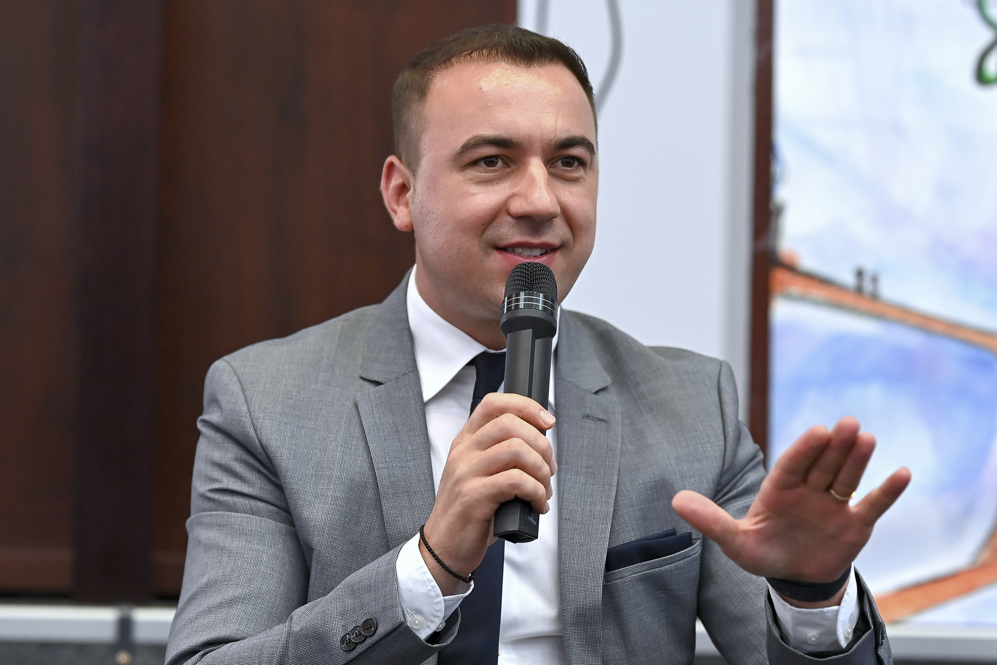 Proiect pentru strategia națională privind inteligența artificială: "Vrem să ne pregătim pentru ceea ce va urma"