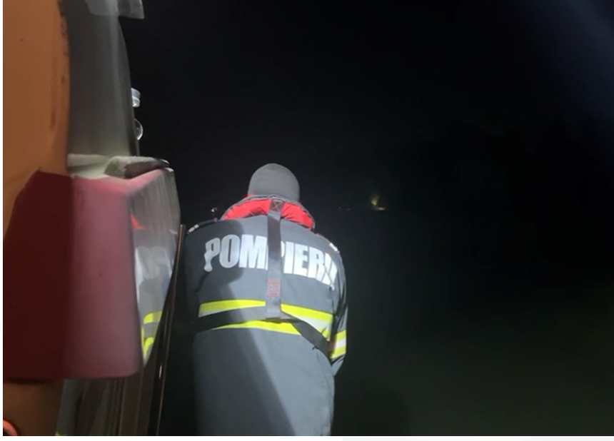Doi bărbaţi au fost răniţi, iar unul este dispărut, după ce două ambarcaţiuni s-au ciocnit pe Braţul Sfântu Gheorghe