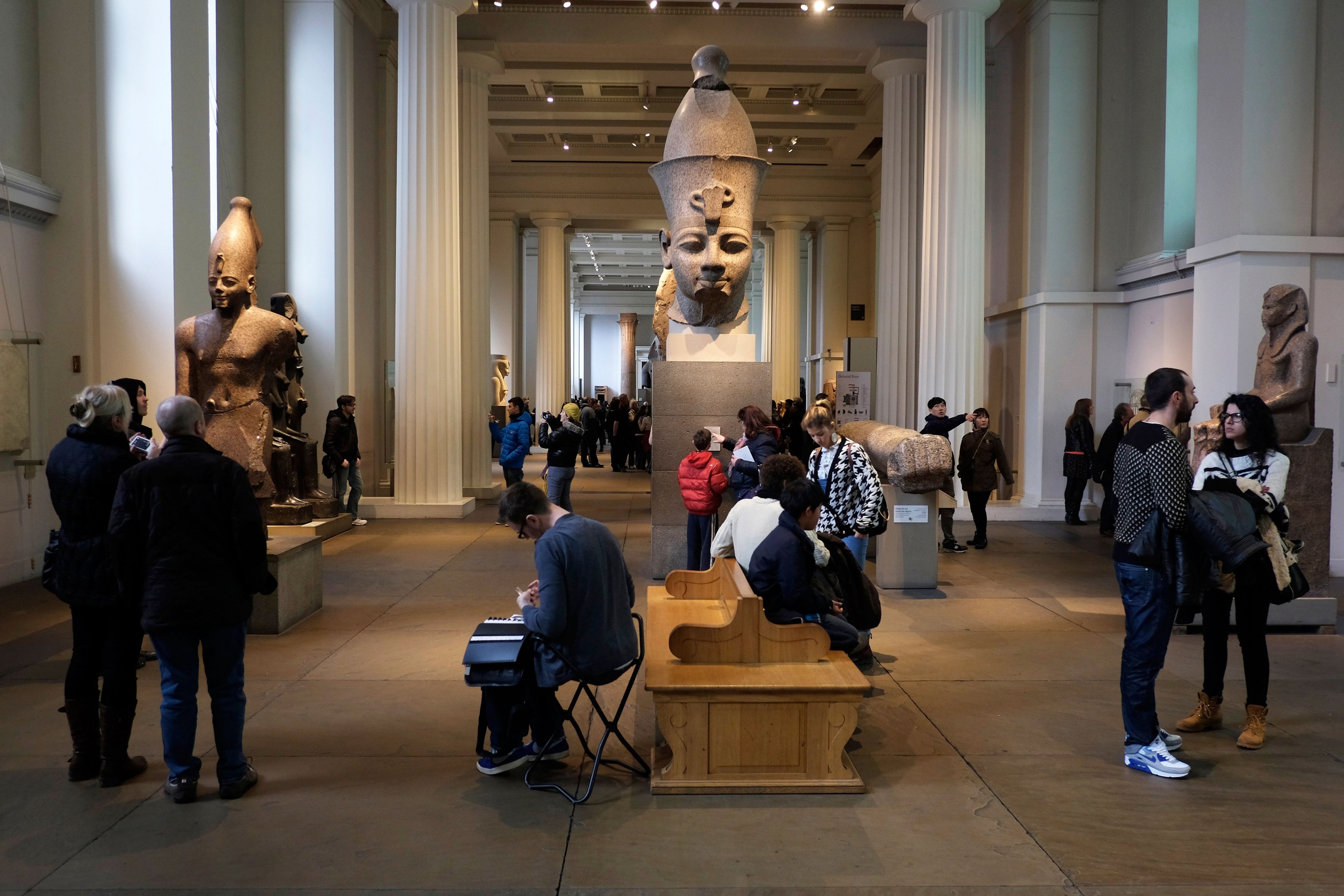 Aproape 2.000 de obiecte au fost furate din British Museum. Instituția a lansat un apel pentru recuperarea artefactelor