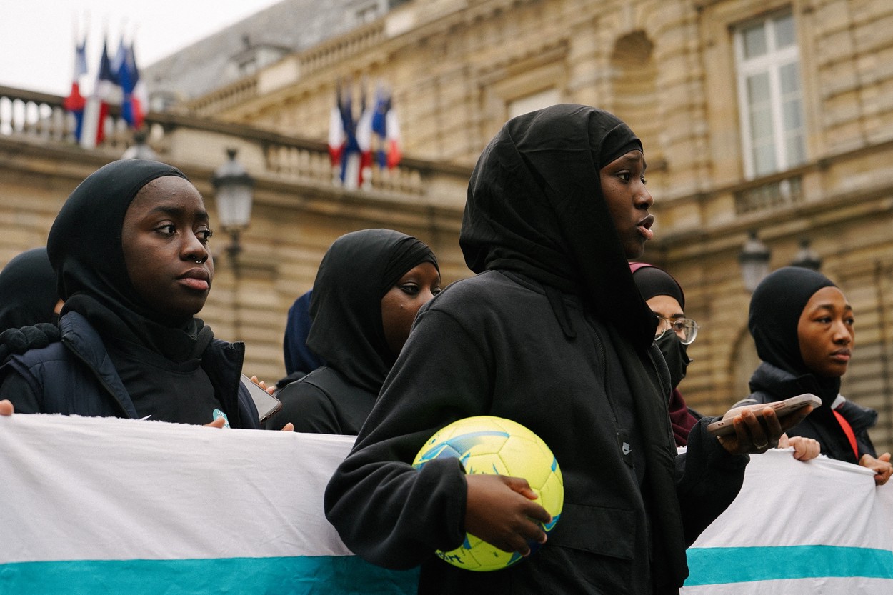 ONU critică decizia Franței de a interzice hijabul sportivelor din lotul francez la Jocurile Olimpice din 2024
